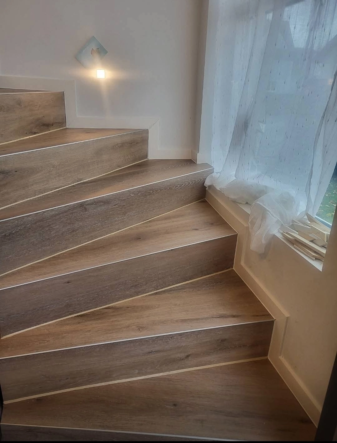 Schneider Bodenbeläge - Bodenleger - Holztreppen